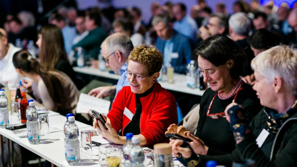 EIPOS SVT BRS - Momentaufnahme einer Gruppe im Pulikum