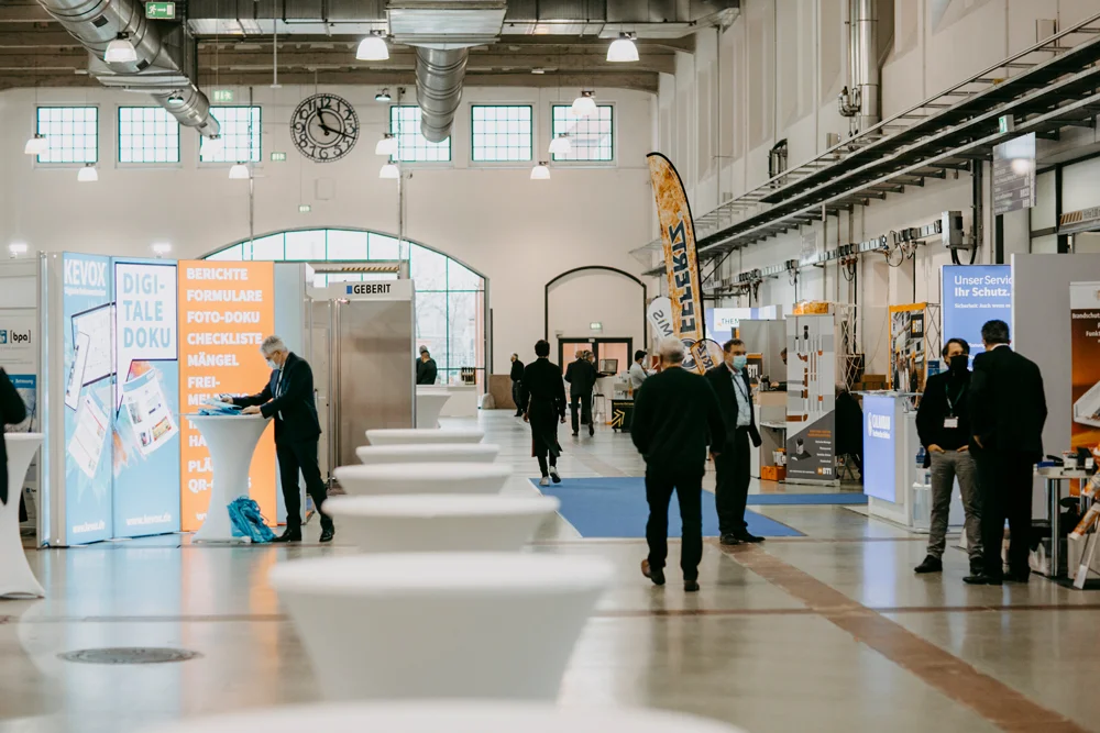EIPOS Sachverständigentage Brandschutz 2021 - Blick in die Ausstellung